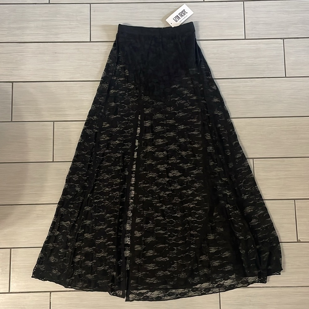 12th Tribe NWT Odessa Black Lace Maxi Skirt Size Small